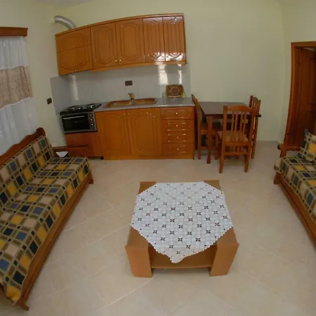 Rama Apartment *